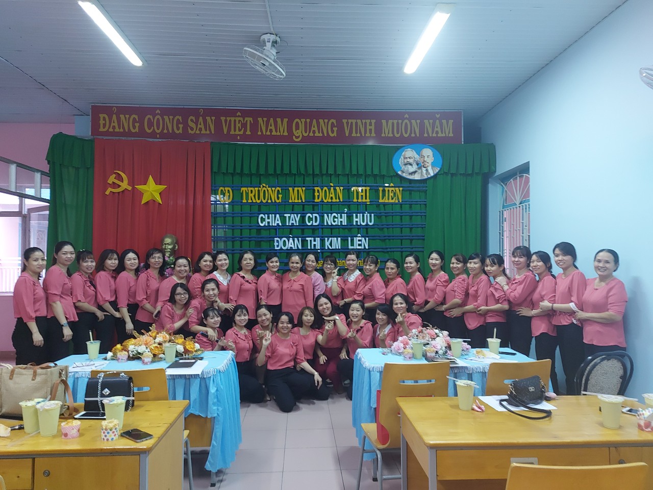 CÔNG ĐOÀN MN ĐOÀN THỊ LIÊN CHIA TAY CÔ ĐOÀN THỊ KIM LIÊN NGHỈ HƯU!