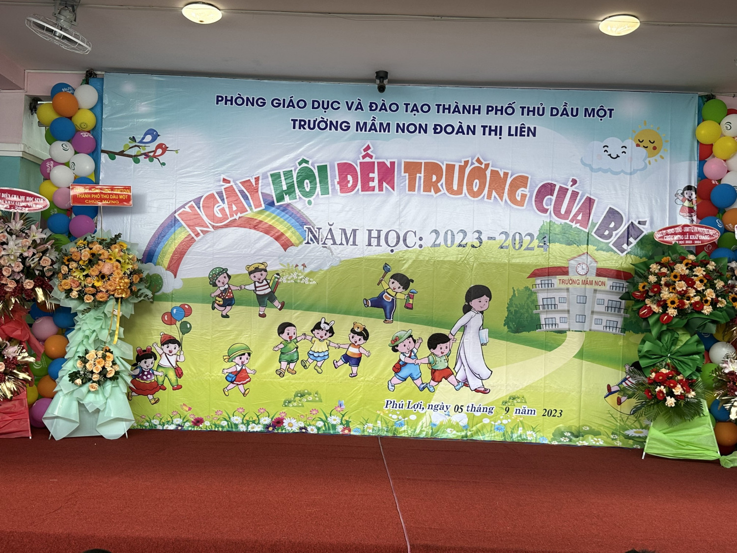 TƯNG BỪNG "NGÀY HỘI ĐẾN TRƯỜNG CỦA BÉ" NĂM HỌC 2023 - 2024