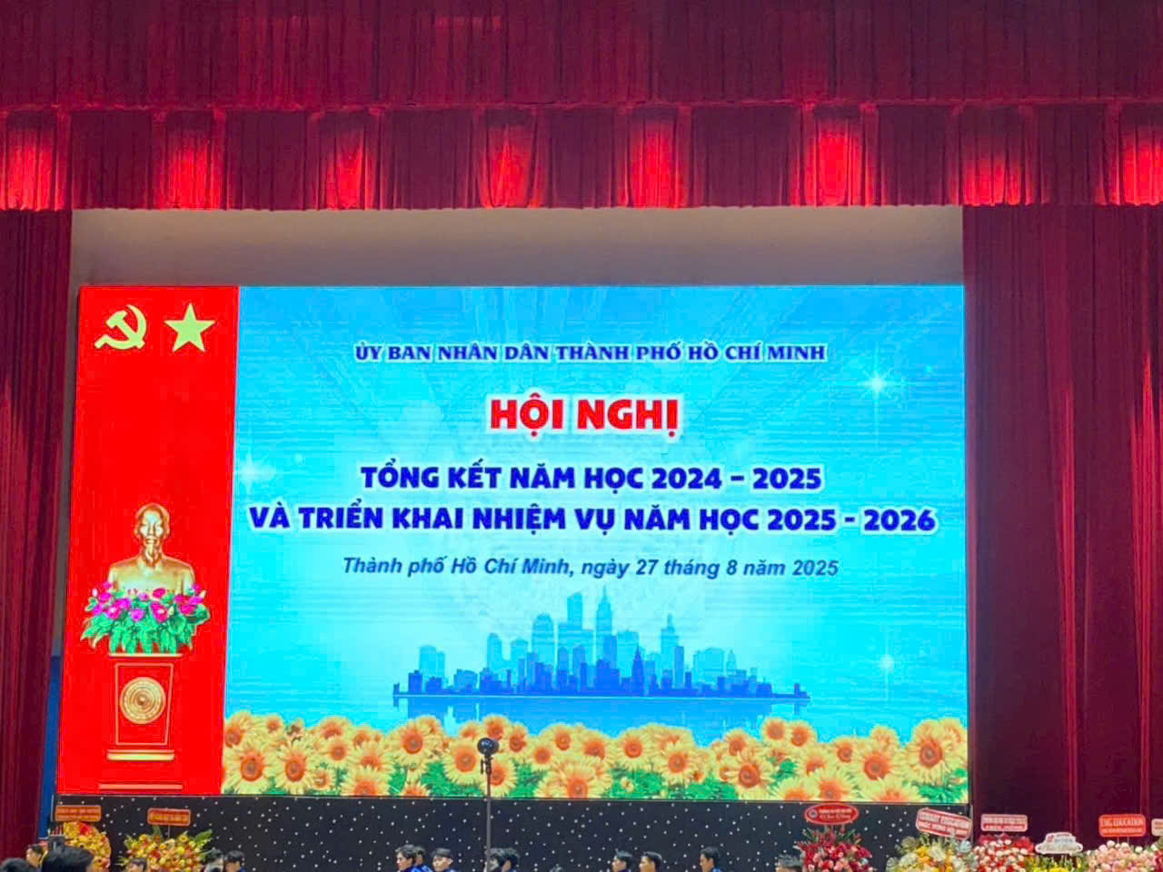 HỘI NGHỊ TỔNG KẾT NĂM HỌC 2024 - 2025 VÀ TRIỂN KHAI NHIỆM VỤ NẰM HỌC 2025 -2026