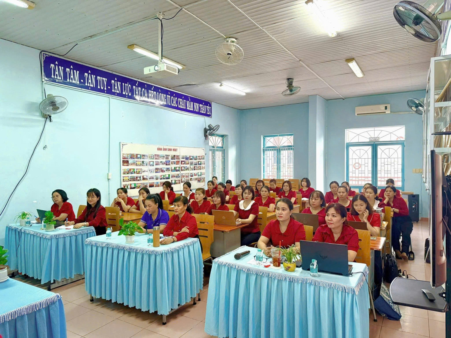 z7694772634524 ff936a778b03b2374e491ca6a3537285